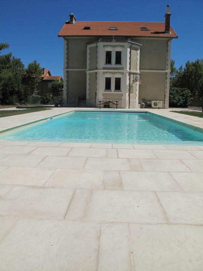 Maebrilu Camargue Provence Bed & Breakfast Salin-de-Giraud Ngoại thất bức ảnh